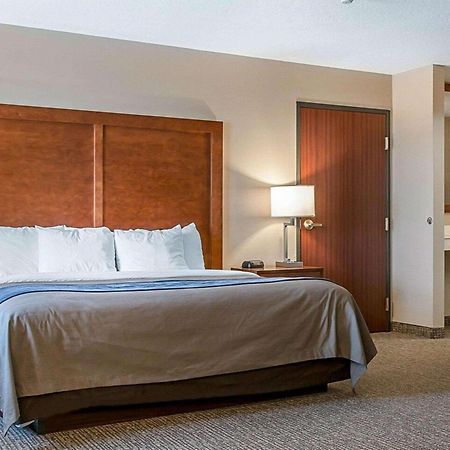 Bluffton Inn & Suites Esterno foto