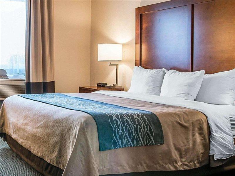 Bluffton Inn & Suites Esterno foto