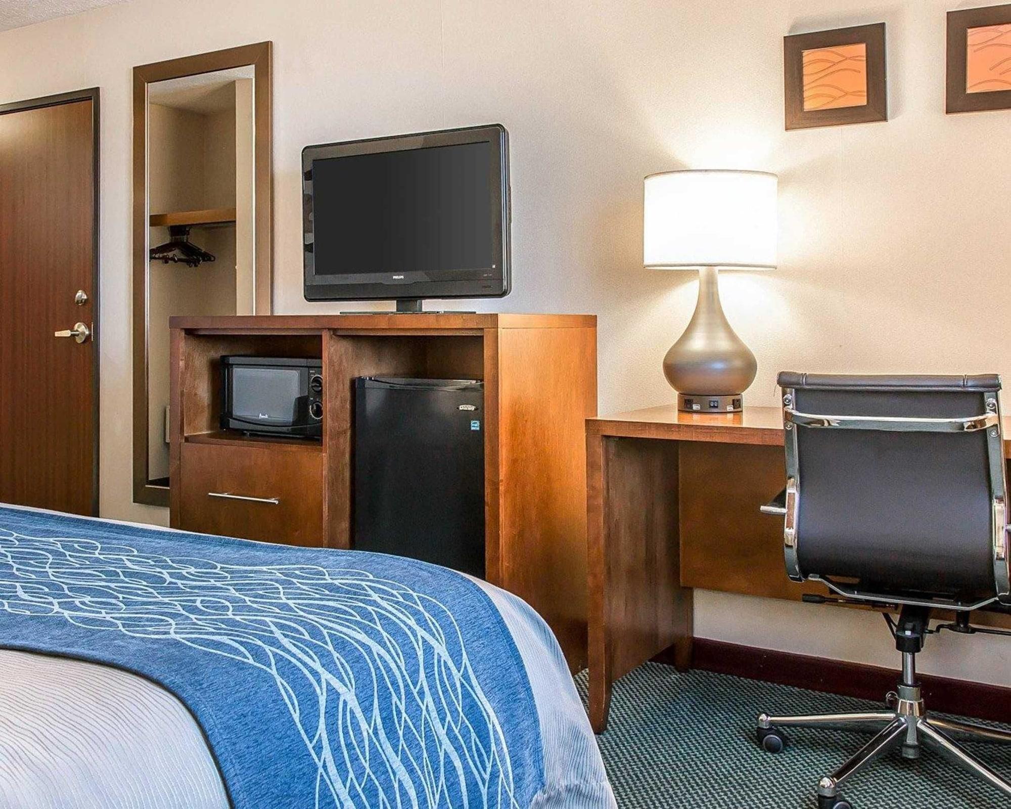 Bluffton Inn & Suites Esterno foto