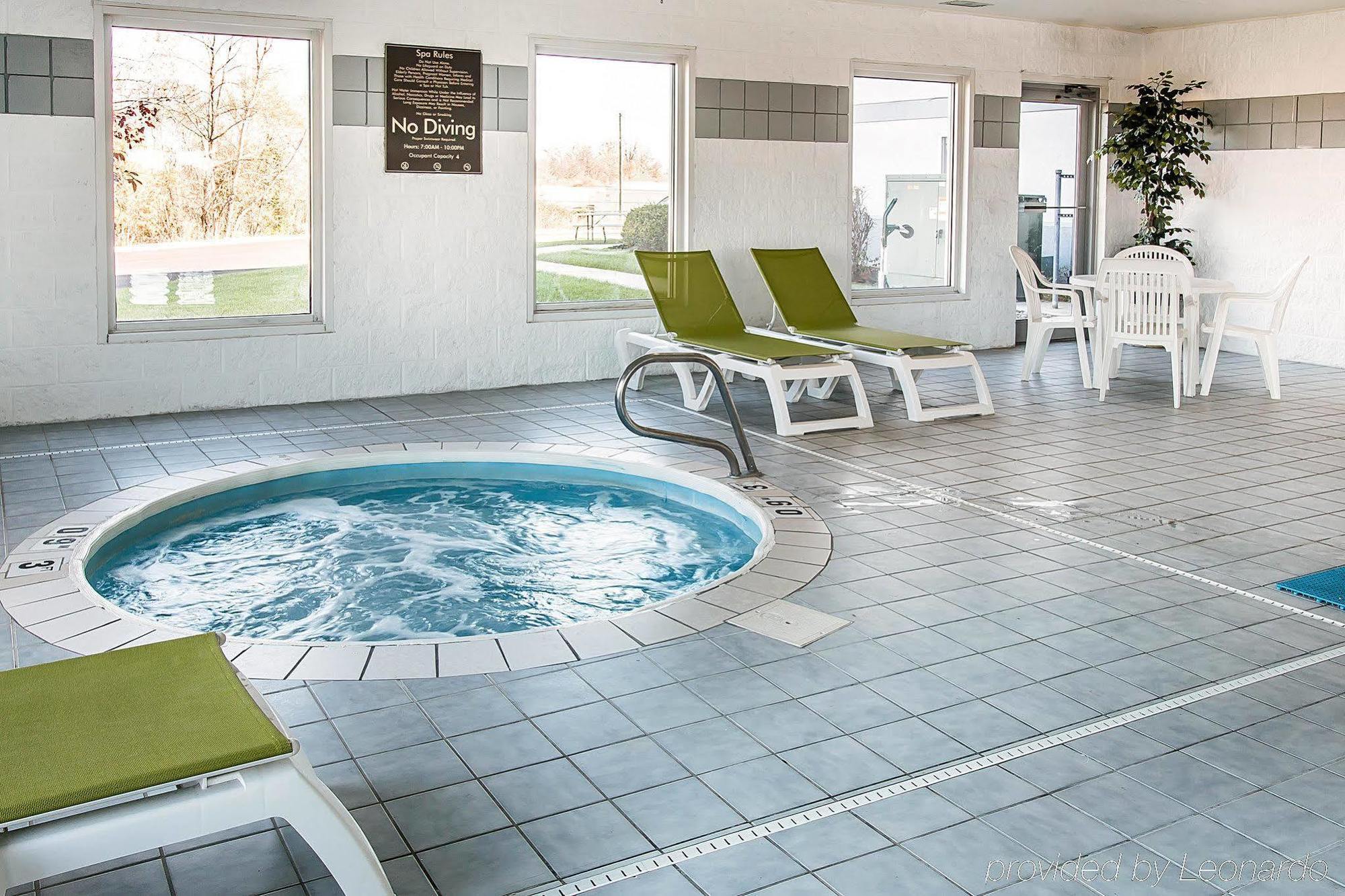 Bluffton Inn & Suites Esterno foto